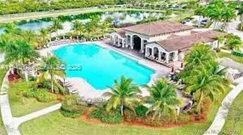 22911 SW 88th Place Cutler Bay FL 33190