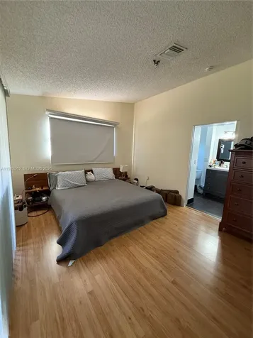 6190 Pine Tree Lane Tamarac FL 33319