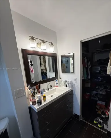 6190 Pine Tree Lane Tamarac FL 33319