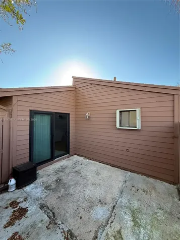 6190 Pine Tree Lane Tamarac FL 33319