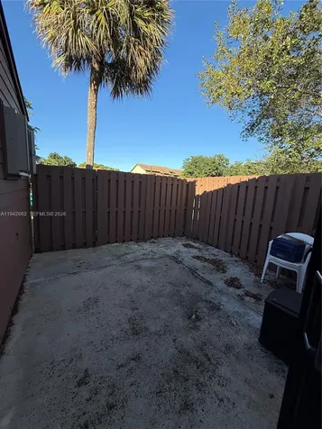 6190 Pine Tree Lane Tamarac FL 33319