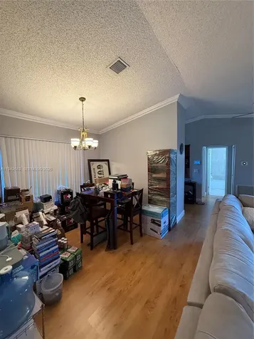 6190 Pine Tree Lane Tamarac FL 33319