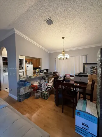 6190 Pine Tree Lane Tamarac FL 33319