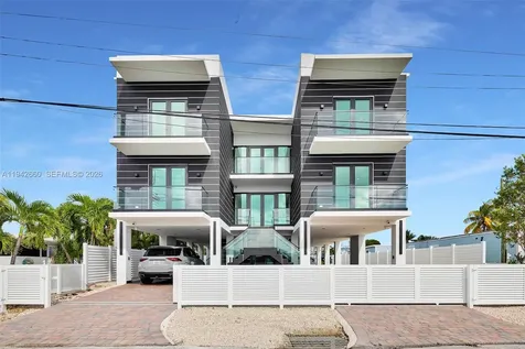 141 Grassy Road Key Largo FL 33037