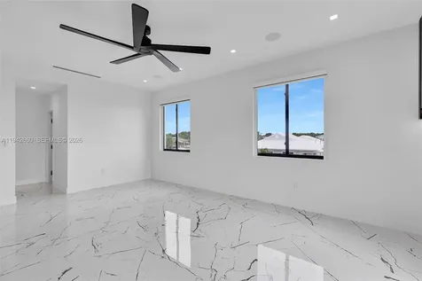 141 Grassy Road Key Largo FL 33037