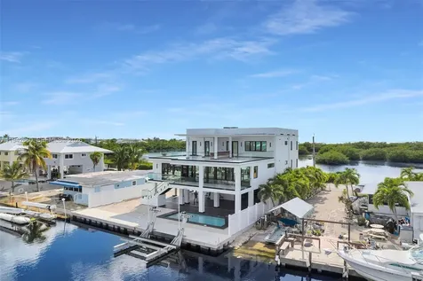 141 Grassy Road Key Largo FL 33037