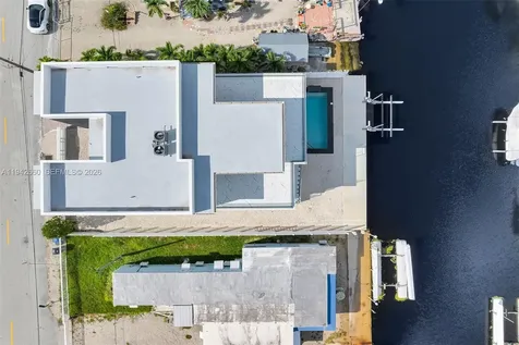141 Grassy Road Key Largo FL 33037