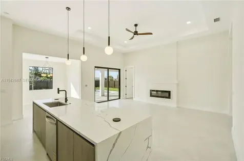 357 El Dorado Boulevard S Other City - In The State Of Florida FL 33991
