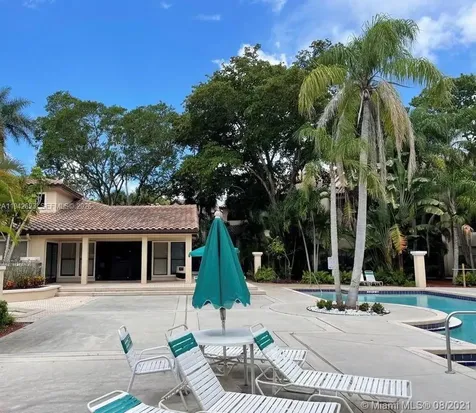 4421 W Mcnab Road Pompano Beach FL 33069