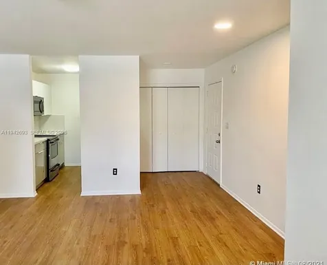 4421 W Mcnab Road Pompano Beach FL 33069