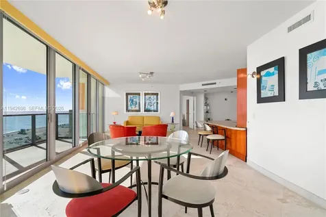 1455 Ocean Drive Miami Beach FL 33139