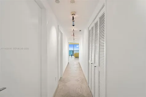 1455 Ocean Drive Miami Beach FL 33139
