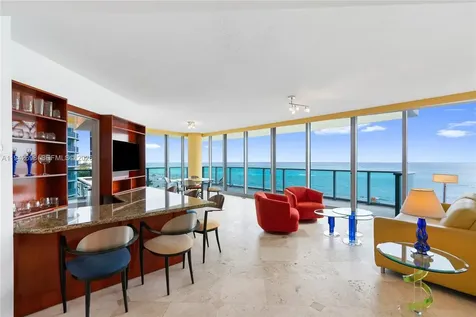 1455 Ocean Drive Miami Beach FL 33139