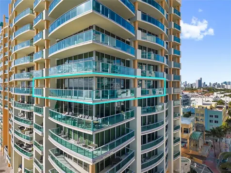 1455 Ocean Drive Miami Beach FL 33139