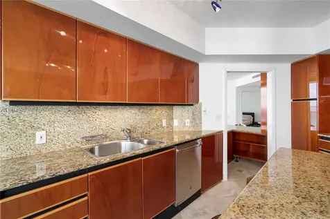 1455 Ocean Drive Miami Beach FL 33139