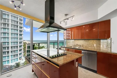 1455 Ocean Drive Miami Beach FL 33139