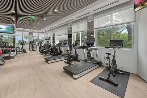 1455 Ocean Drive Miami Beach FL 33139