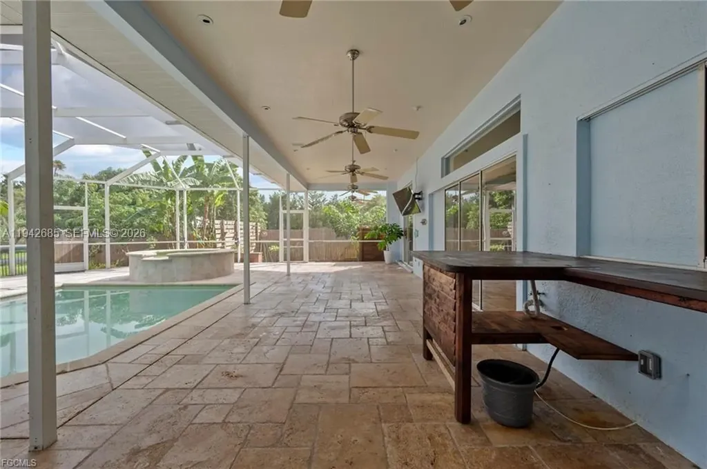 1981 Carbonata Drive Other City - In The State Of Florida FL 33920