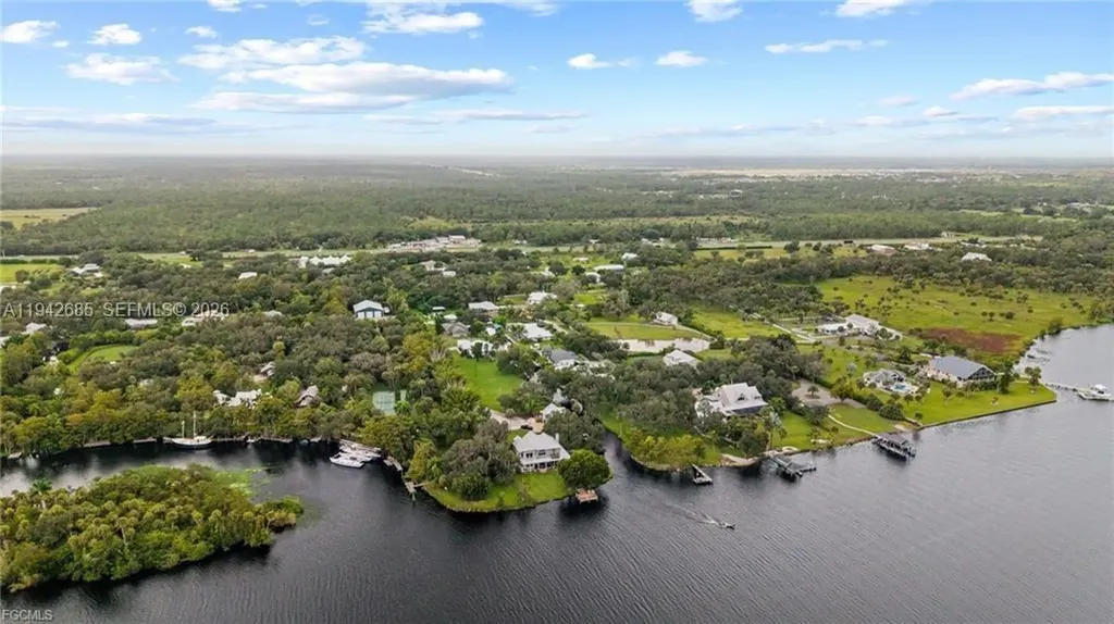 1981 Carbonata Drive Other City - In The State Of Florida FL 33920