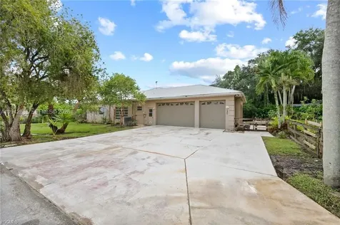 1981 Carbonata Drive Other City - In The State Of Florida FL 33920