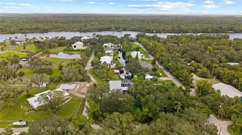 1981 Carbonata Drive Other City - In The State Of Florida FL 33920