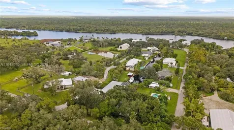1981 Carbonata Drive Other City - In The State Of Florida FL 33920