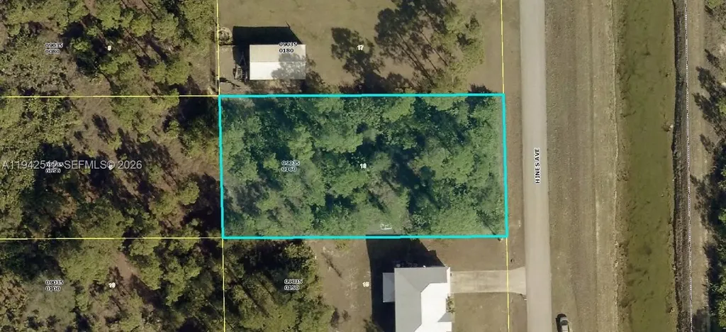 607 Hines Lehigh Acres FL 33972