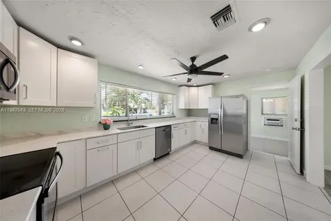 1320 NE 27th Avenue Pompano Beach FL 33062
