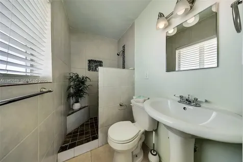 1320 NE 27th Avenue Pompano Beach FL 33062