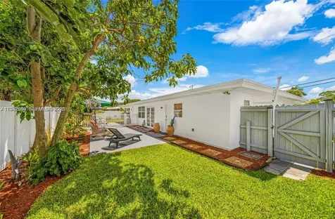 1320 NE 27th Avenue Pompano Beach FL 33062