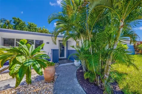 1320 NE 27th Avenue Pompano Beach FL 33062