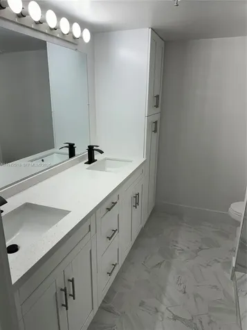 440 S Park Road Hollywood FL 33021
