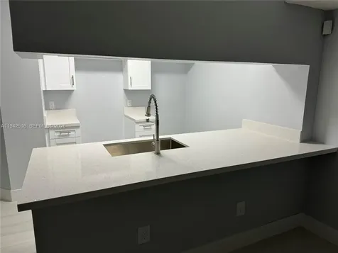 440 S Park Road Hollywood FL 33021