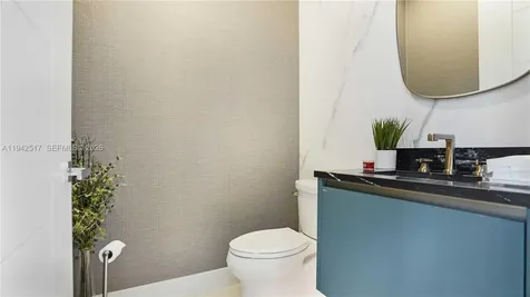 510 NE 4th Lane Boca Raton FL 33432