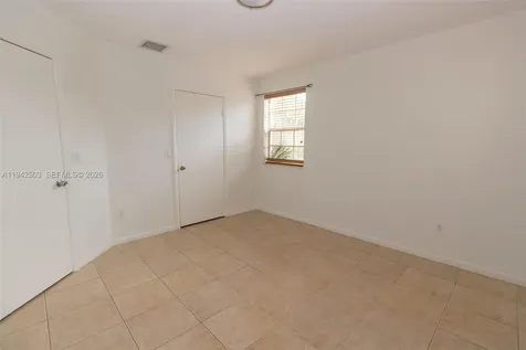 18328 NW 68th Avenue Hialeah FL 33015