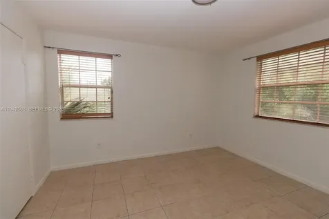 18328 NW 68th Avenue Hialeah FL 33015