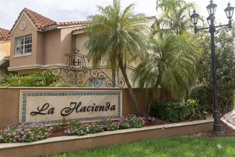 18328 NW 68th Avenue Hialeah FL 33015