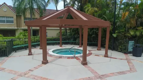 18328 NW 68th Avenue Hialeah FL 33015