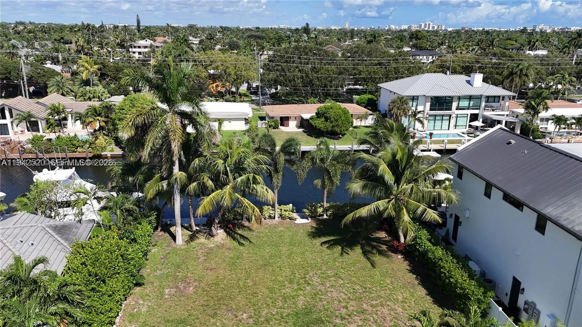 2511 NE 48th Court Lighthouse Point FL 33064