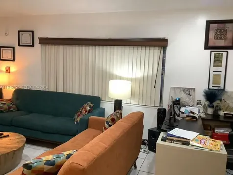 6706 Inwood North Lauderdale FL 33068
