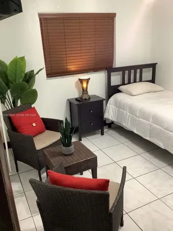 6706 Inwood North Lauderdale FL 33068