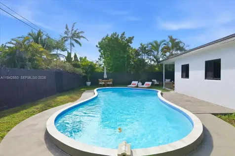 3958 NW 19th Avenue Oakland Park FL 33309