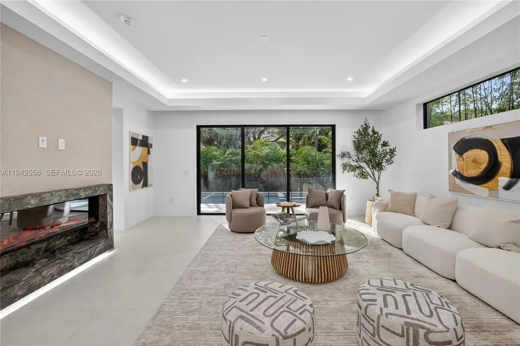 809 SW 12th Avenue Fort Lauderdale FL 33312