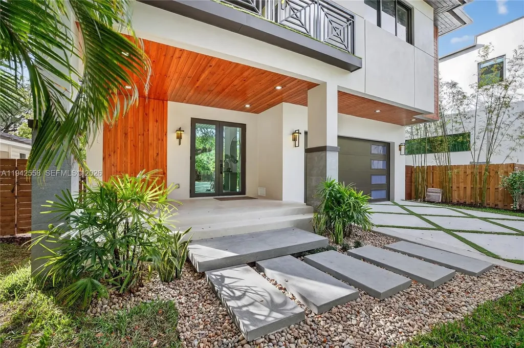 809 SW 12th Avenue Fort Lauderdale FL 33312