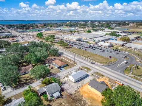 3603 Kenilworth Boulevard Sebring FL 33870