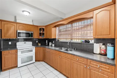 2818 SW 2nd Street Miami FL 33135