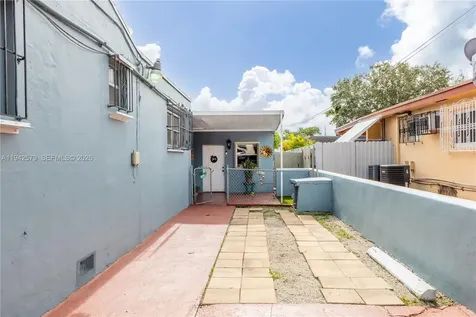 2818 SW 2nd Street Miami FL 33135