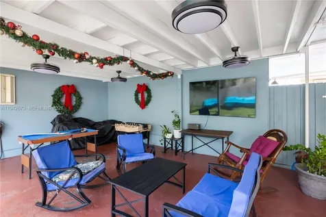 2818 SW 2nd Street Miami FL 33135