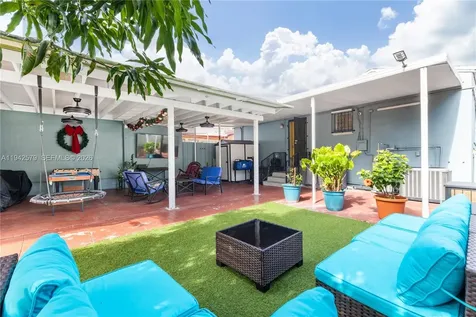 2818 SW 2nd Street Miami FL 33135