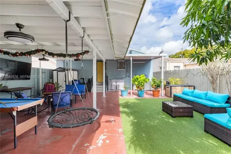 2818 SW 2nd Street Miami FL 33135